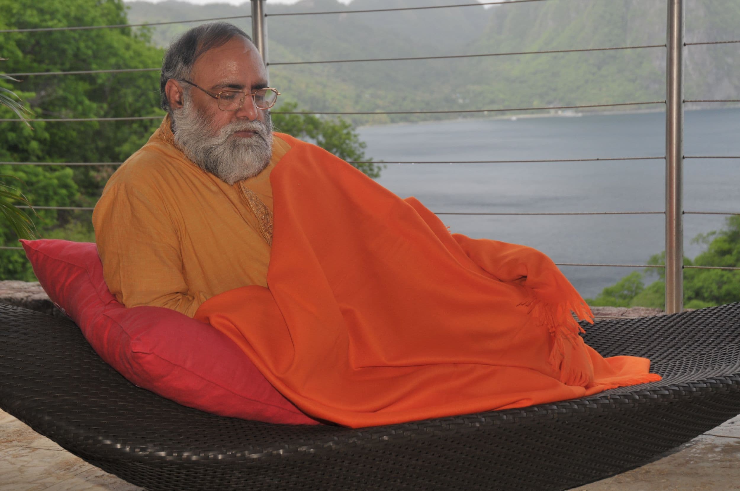 मोक्ष कैसे पाएं ?